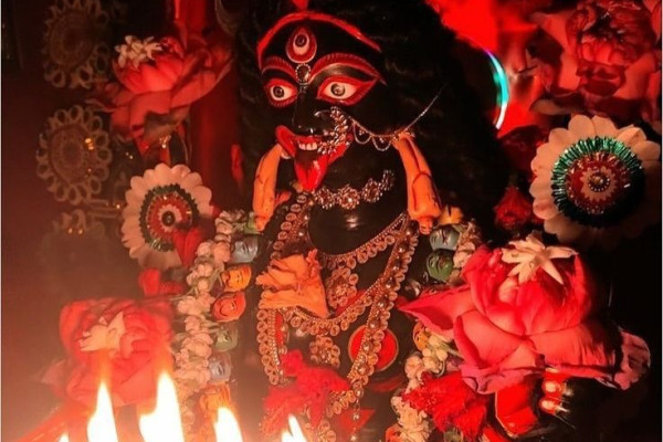 Book Pandit for Kali Puja – Worship Maa Kali on Amavasya Night